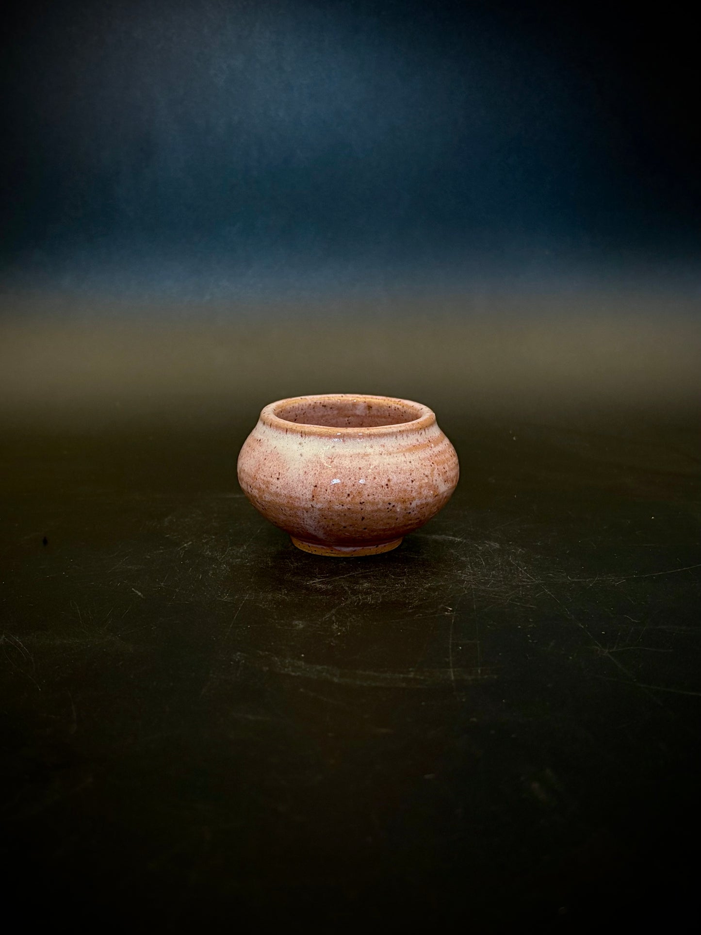 Pink pot