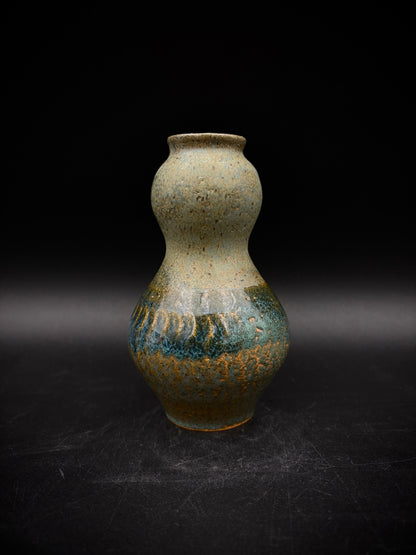 Agate bud vase