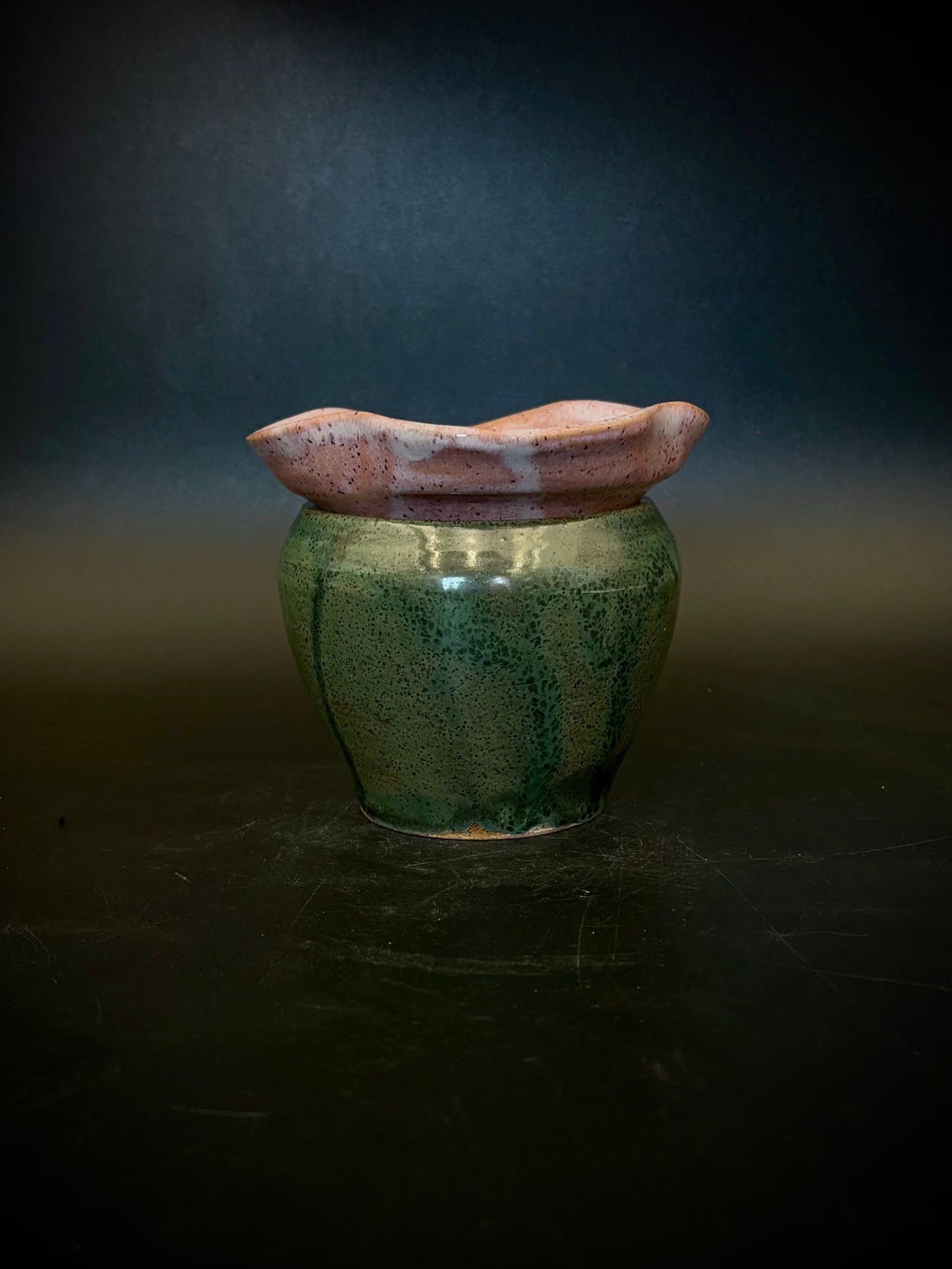Flower pot