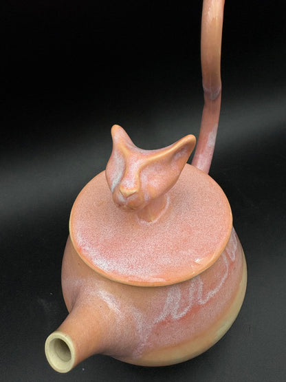 Kitty teapot