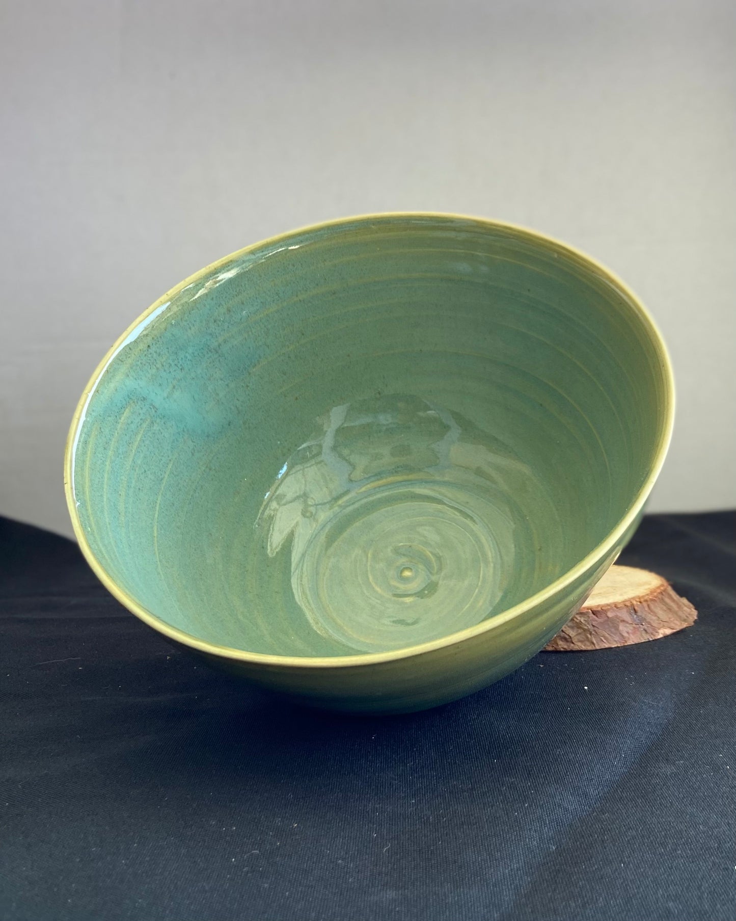 Handcrafted Celadon Ramen Bowls, featuring serene celadon glaze for a calming dining experience. Perfect for ramen, noodles, soups, and more. Artisan quality, wabi sabi design, and elegant craftsmanship