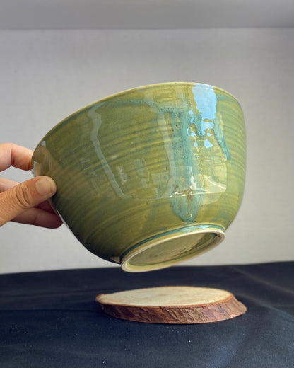 Handcrafted Celadon Ramen Bowls, featuring serene celadon glaze for a calming dining experience. Perfect for ramen, noodles, soups, and more. Artisan quality, wabi sabi design, and elegant craftsmanship