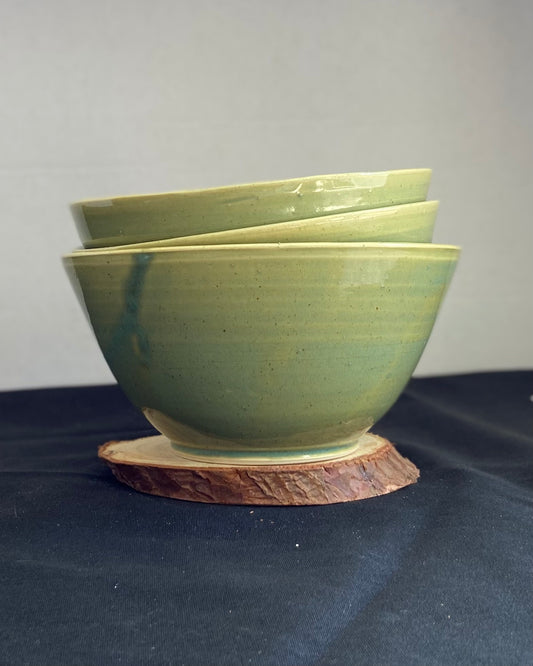 Handcrafted Celadon Ramen Bowls, featuring serene celadon glaze for a calming dining experience. Perfect for ramen, noodles, soups, and more. Artisan quality, wabi sabi design, and elegant craftsmanship