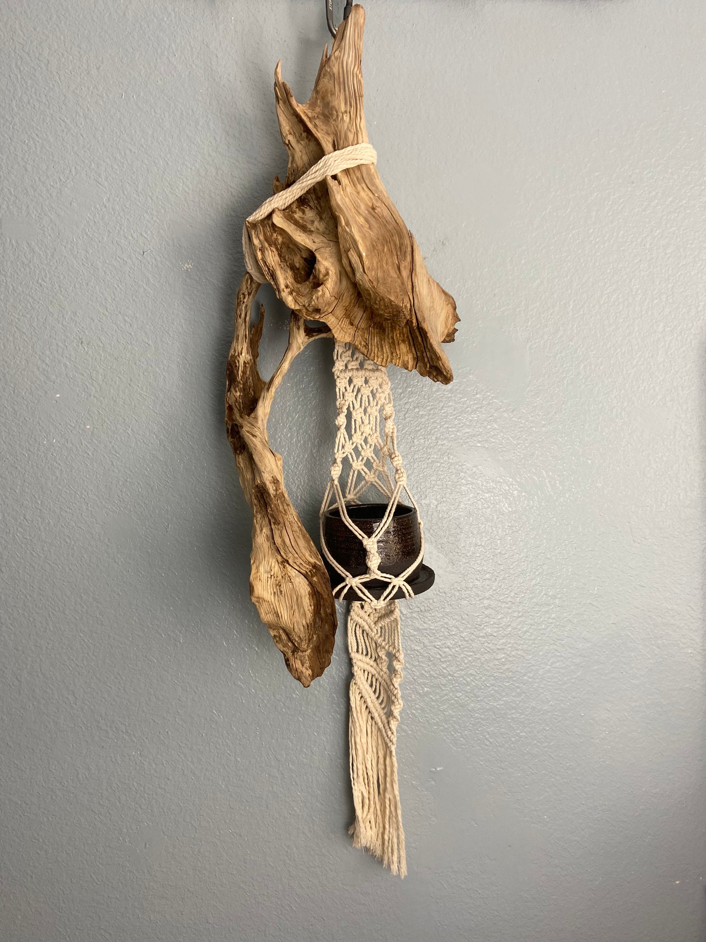 Driftwood Macrame Planter - Black
